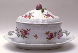Covered Tureen and Platter