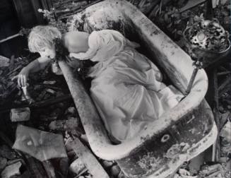 Narcissica in the Bathtub-Coffin