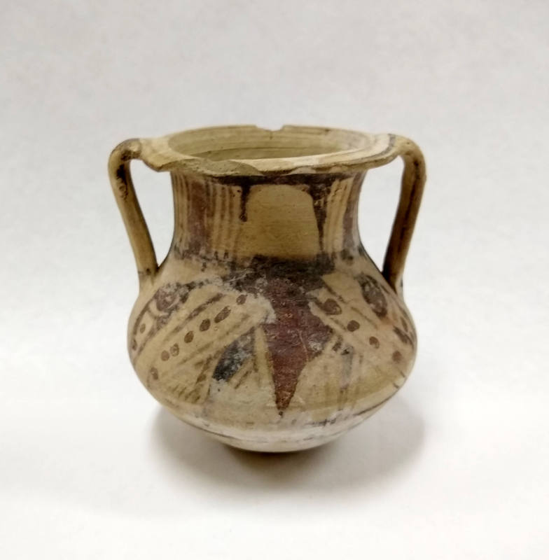 Bichrome IV Amphora