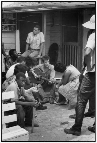 Bob Dylan behind the SNCC office, Greenwood, Mississippi, 1963