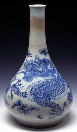 Wine Bottle with Dragon and Flaming Pearl Decoration