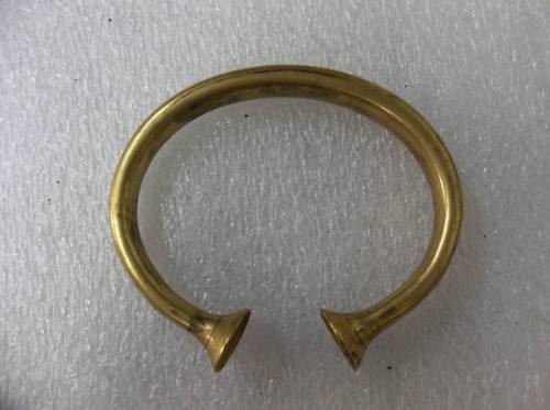 Gold Penannular Ring