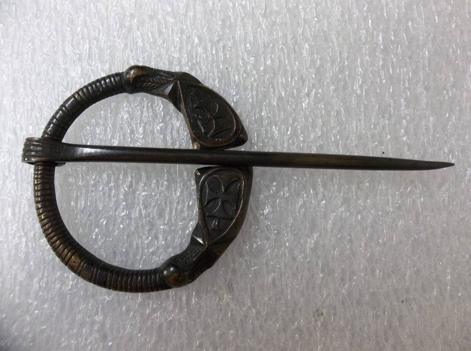 Penannular Brooch