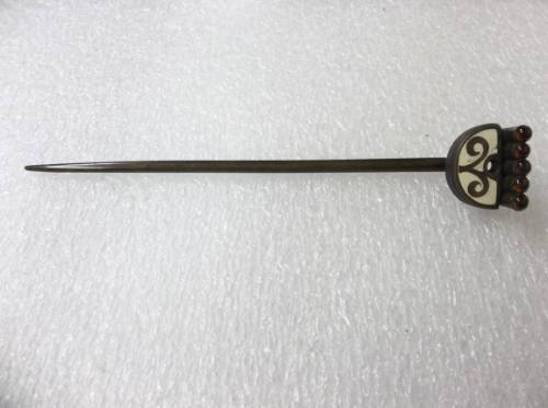 Hand Pin or Hammer-Headed Pin