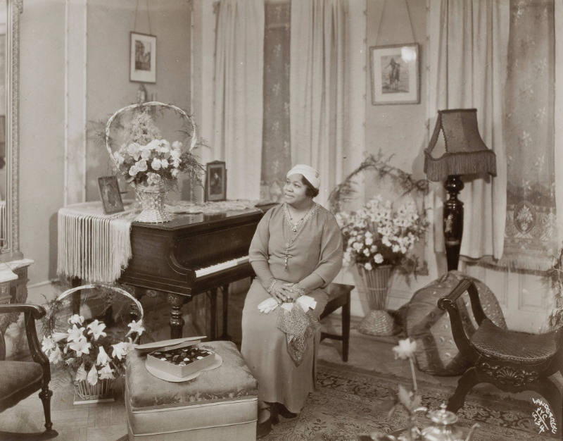 Untitled (At Home with Josephine Becton)