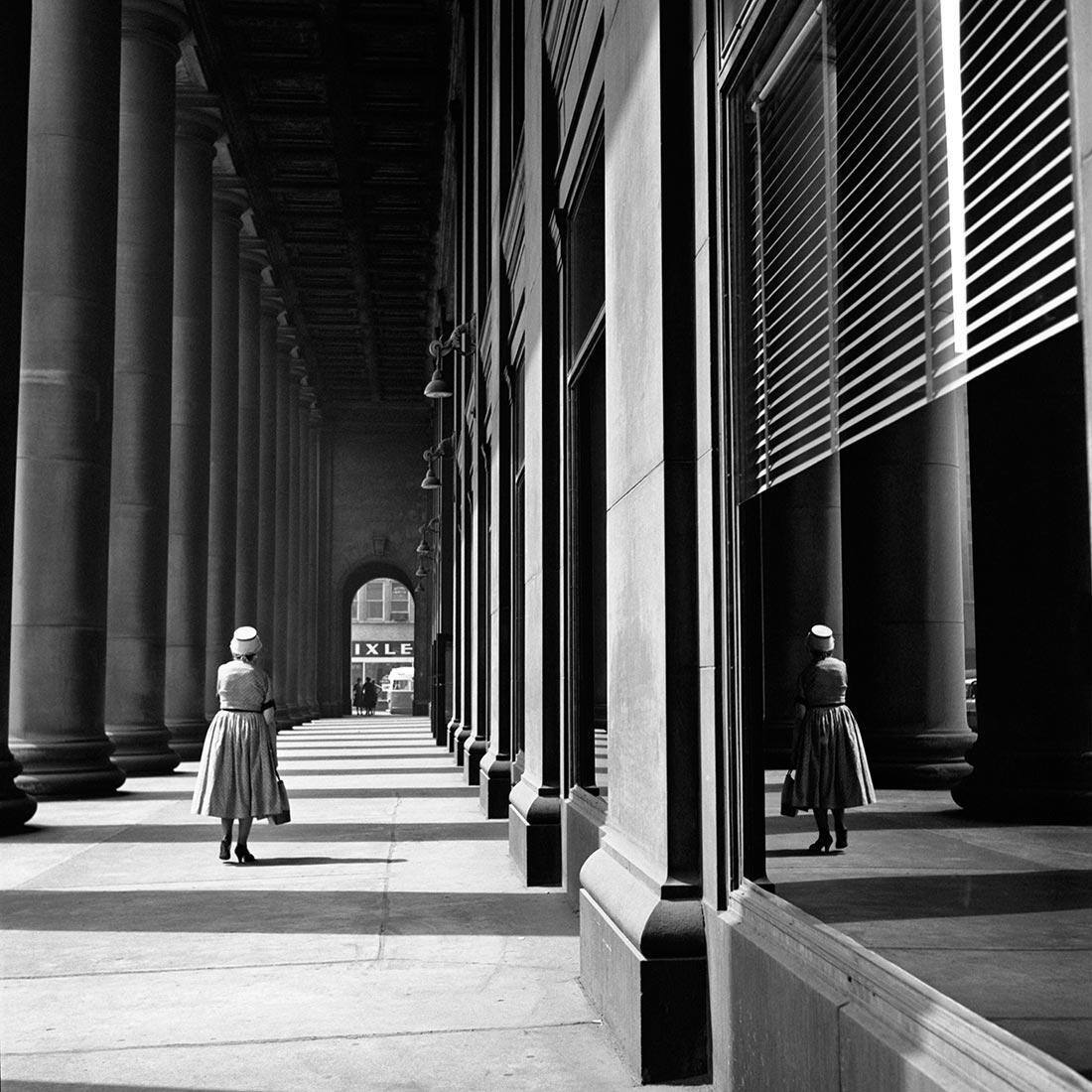 Colonnade, Reflection